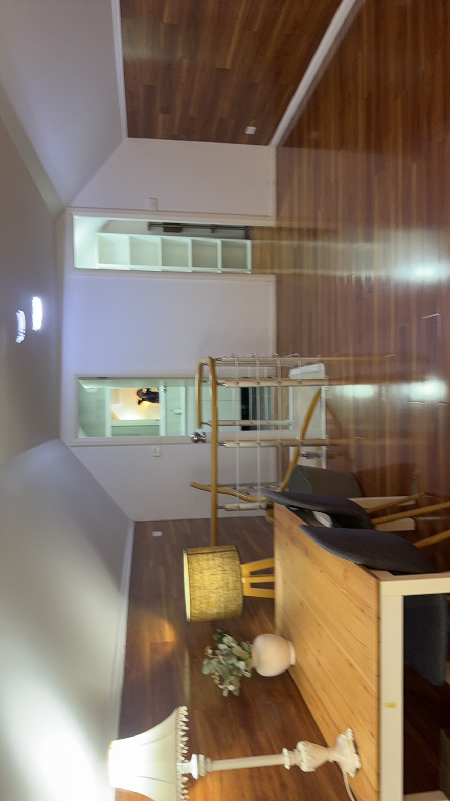 今日悉尼Ashfield Huge master room and study room total Price 340 Ashfield Huge master room and study room total Price 340