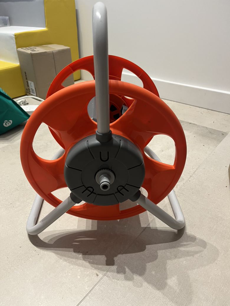 今日悉尼20cm 水管转轮garden hose reel 20cm 水管转轮garden hose reel