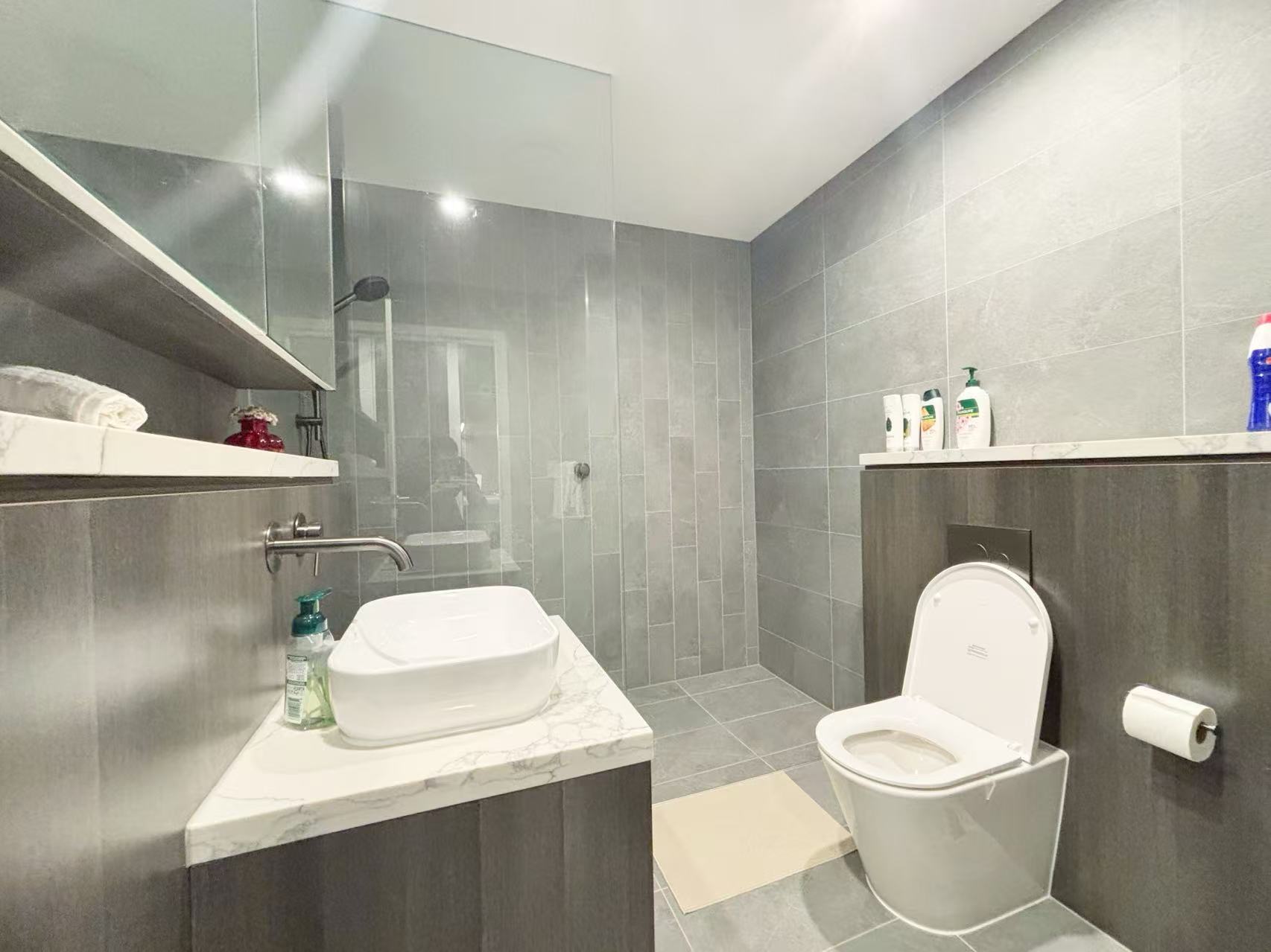 今日悉尼Lidcombe 全家具1房1卫1车位新近公寓出租760一周 Lidcombe 全家具1房1卫1车位新近公寓出租760一周