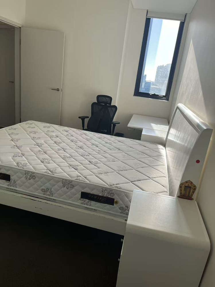 今日悉尼Hurstville 近新apartment 主人套房出租包家具及所有bills 可提供车位30周 Hurstville 近新apartment 主人套房出租包家具及所有bills 可提供车位30周