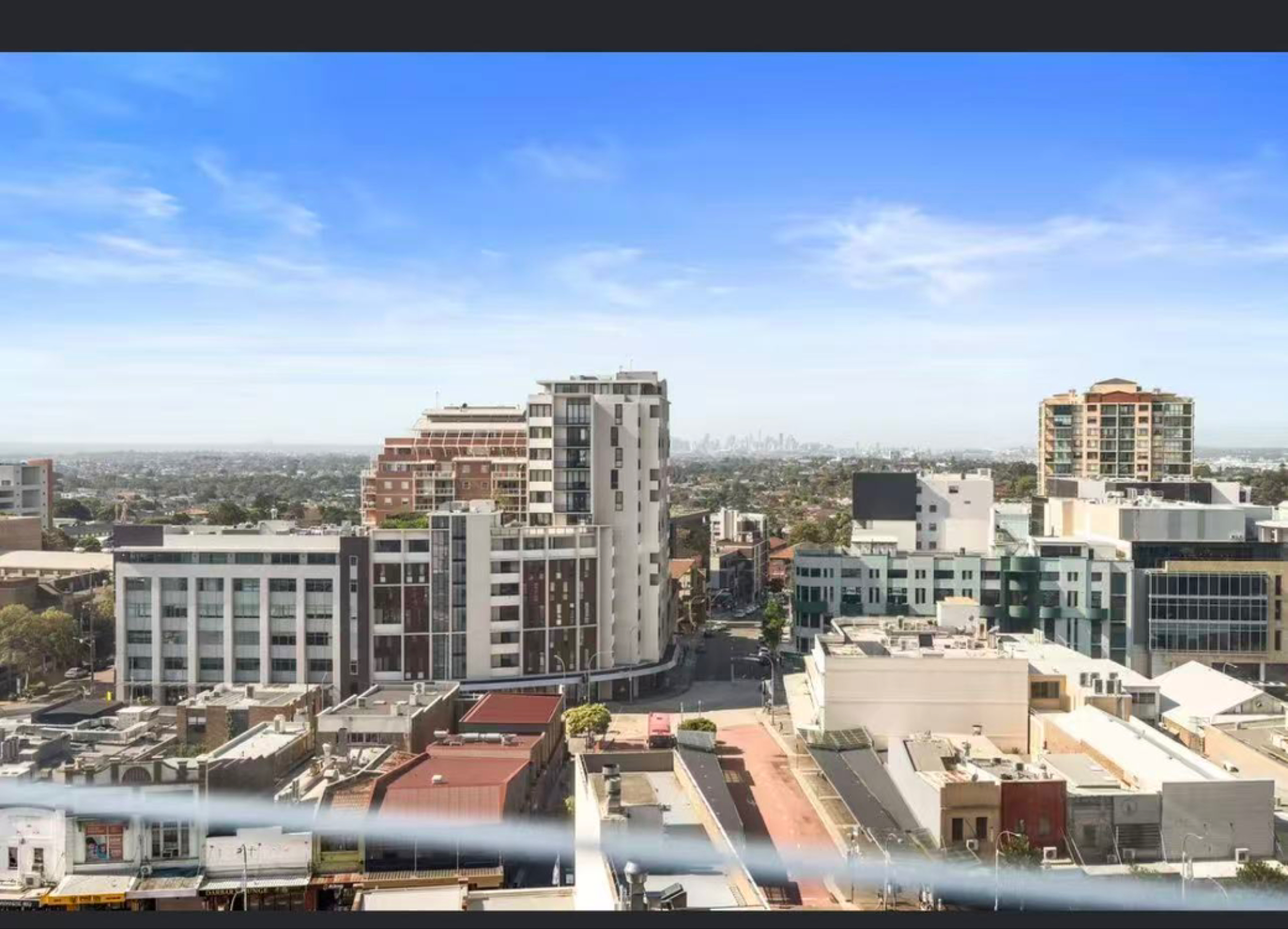 今日悉尼Hurstville 近新apartment 主人套房出租包家具及所有bills 可提供车位30周 Hurstville 近新apartment 主人套房出租包家具及所有bills 可提供车位30周