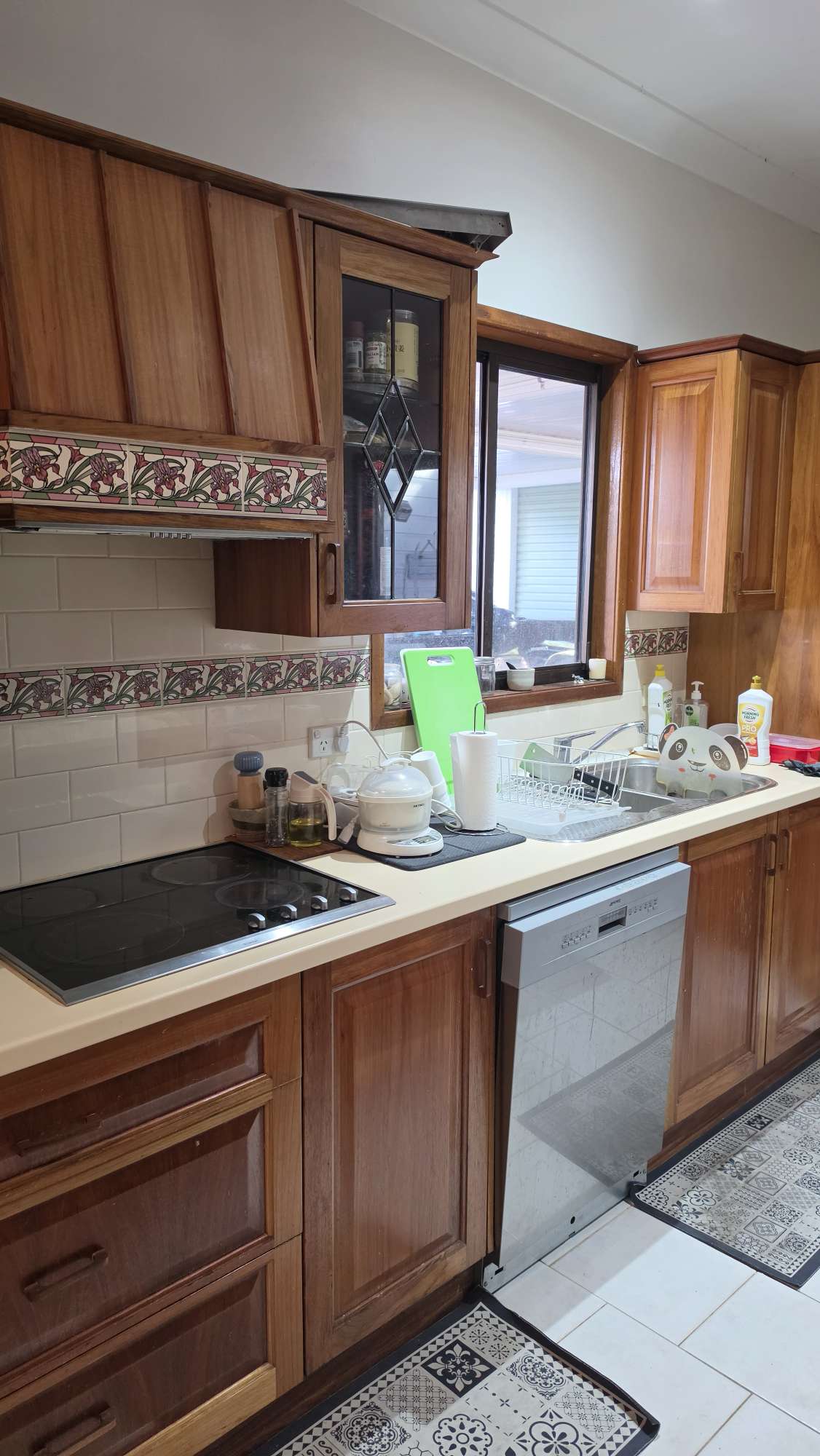 今日悉尼Seven Hills seven hills house 单间 靠近 Seven Hills seven hills house 单间 靠近