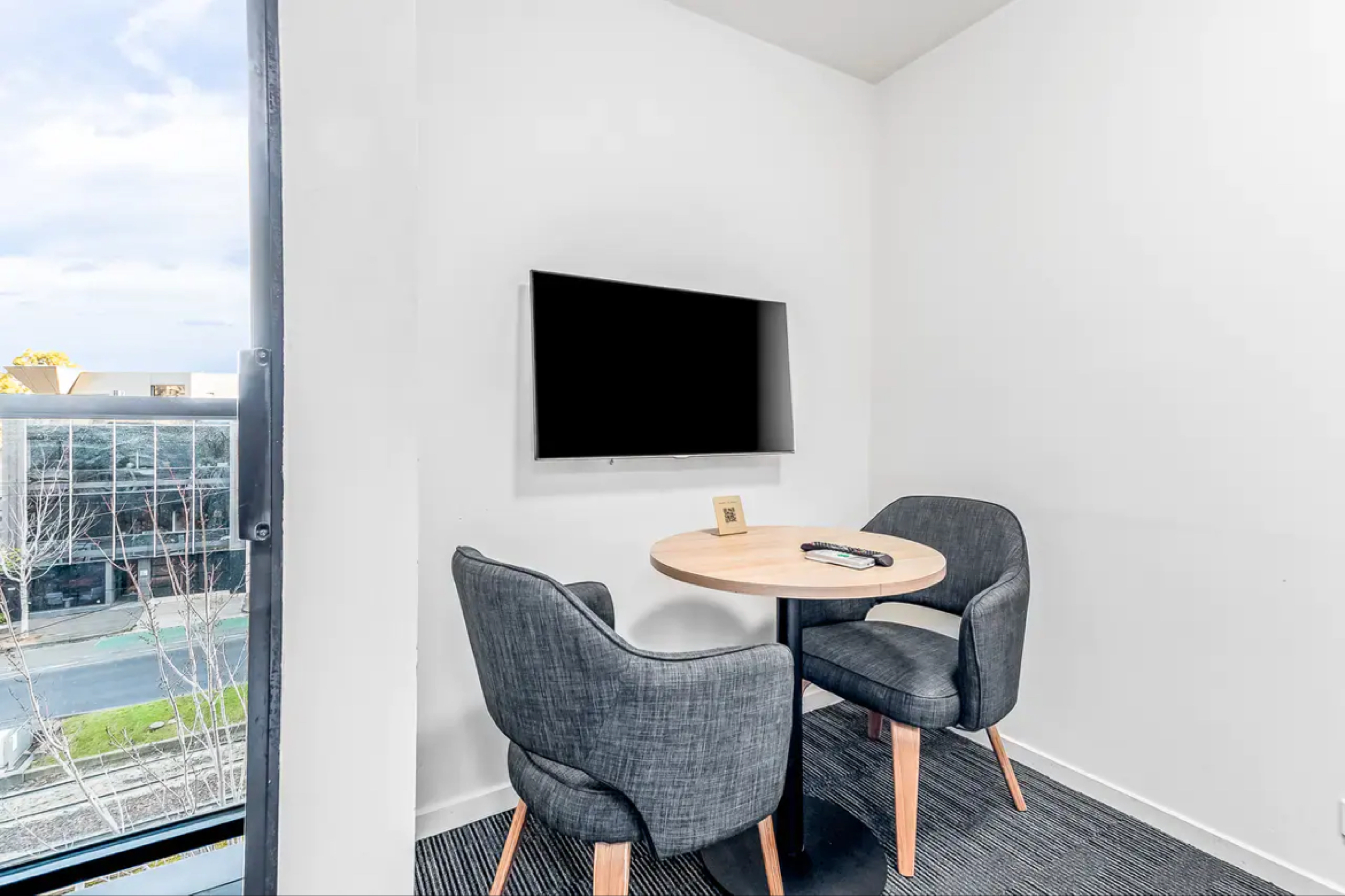 今日墨尔本North Melbourne studio apartment 出租 近墨大 维妈市场 North Melbourne studio apartment 出租 近墨大 维妈市场