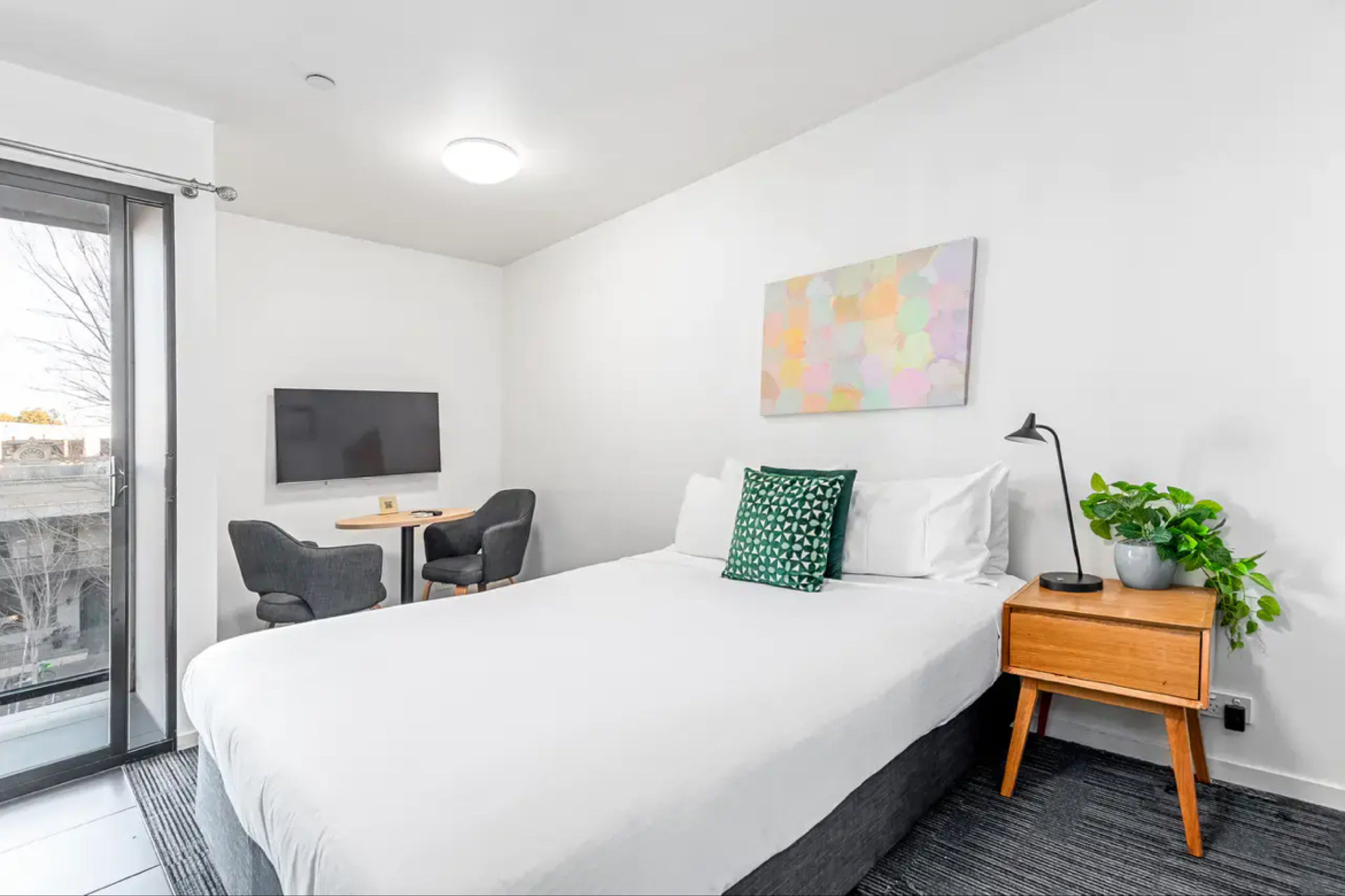 今日墨尔本North Melbourne studio apartment 出租 近墨大 维妈市场 North Melbourne studio apartment 出租 近墨大 维妈市场