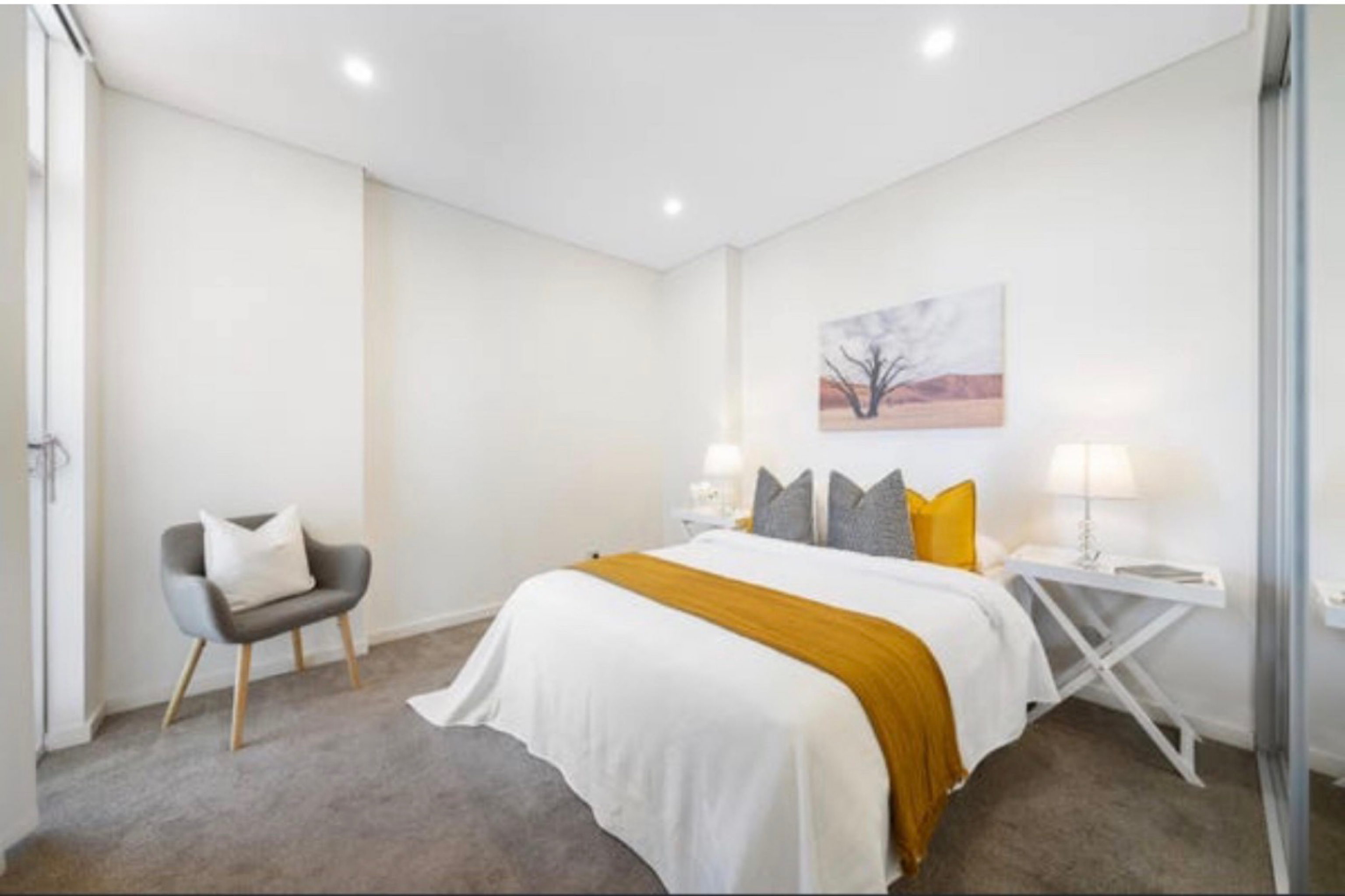 今日悉尼Burwood Westfield极佳位置精装公寓两房两卫全套家私电器独立整租 Burwood Westfield极佳位置精装公寓两房两卫全套家私电器独立整租
