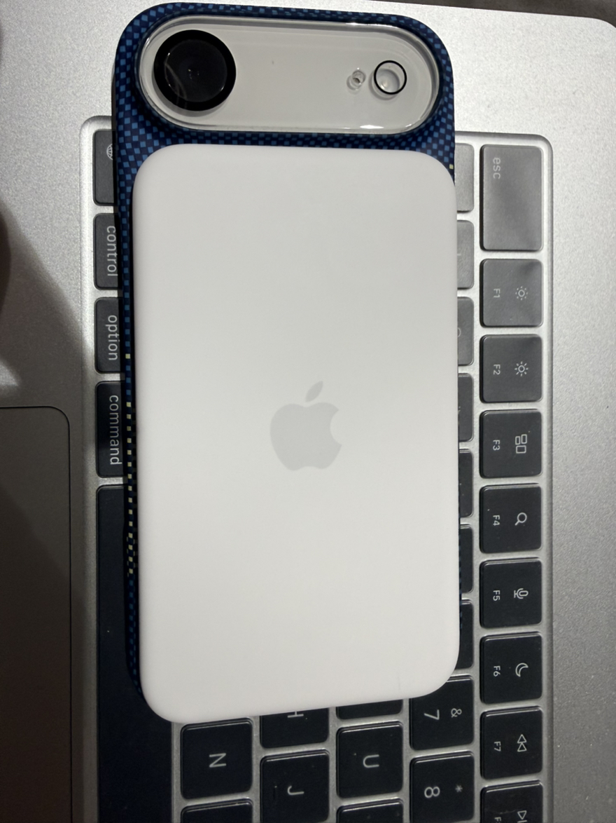 今日悉尼家人自用iPhone Air 家人自用iPhone Air