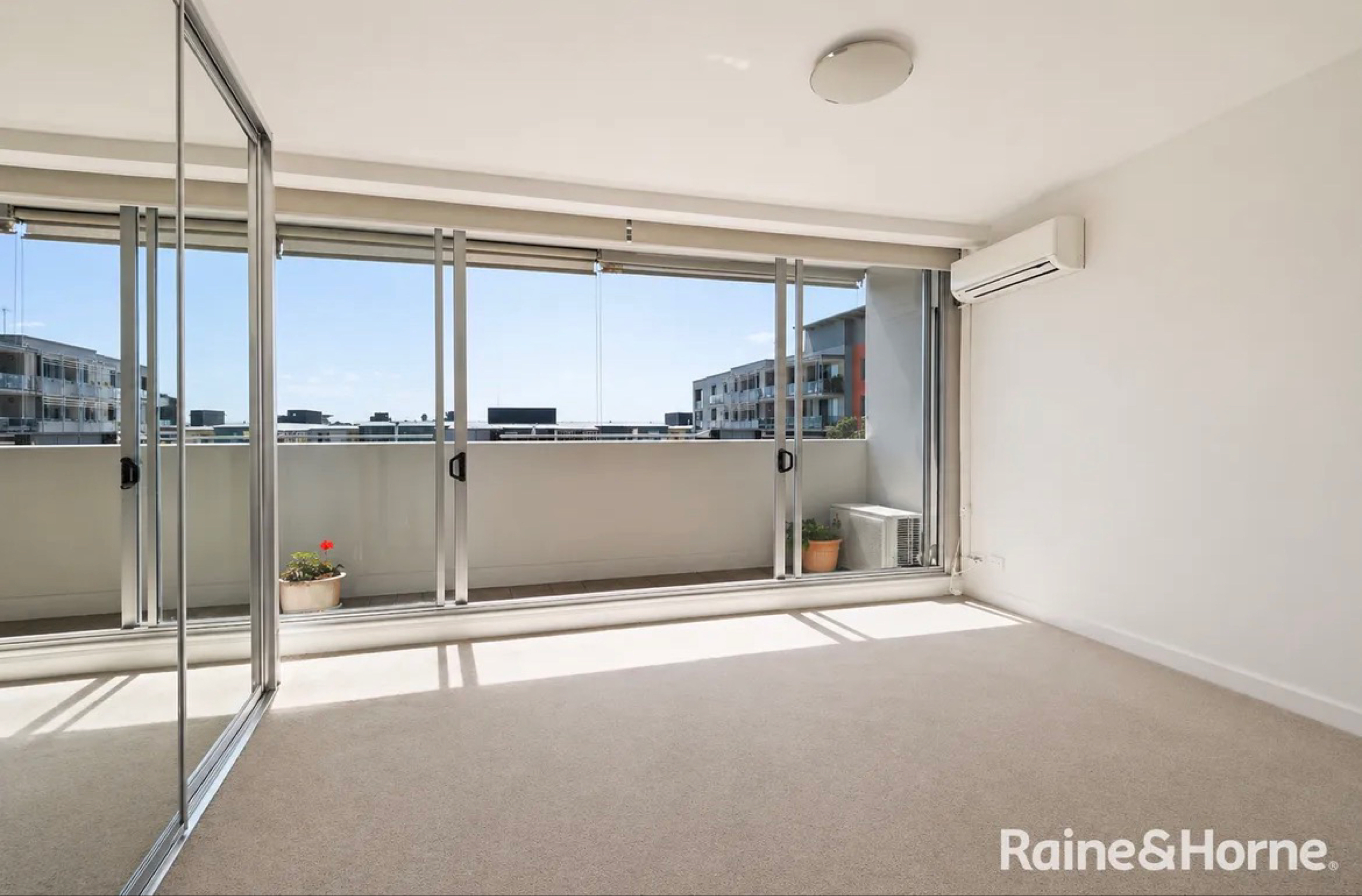 今日悉尼Rhodes 302 5 Shoreline Drive NSW 2138 Rhodes 302 5 Shoreline Drive NSW 2138