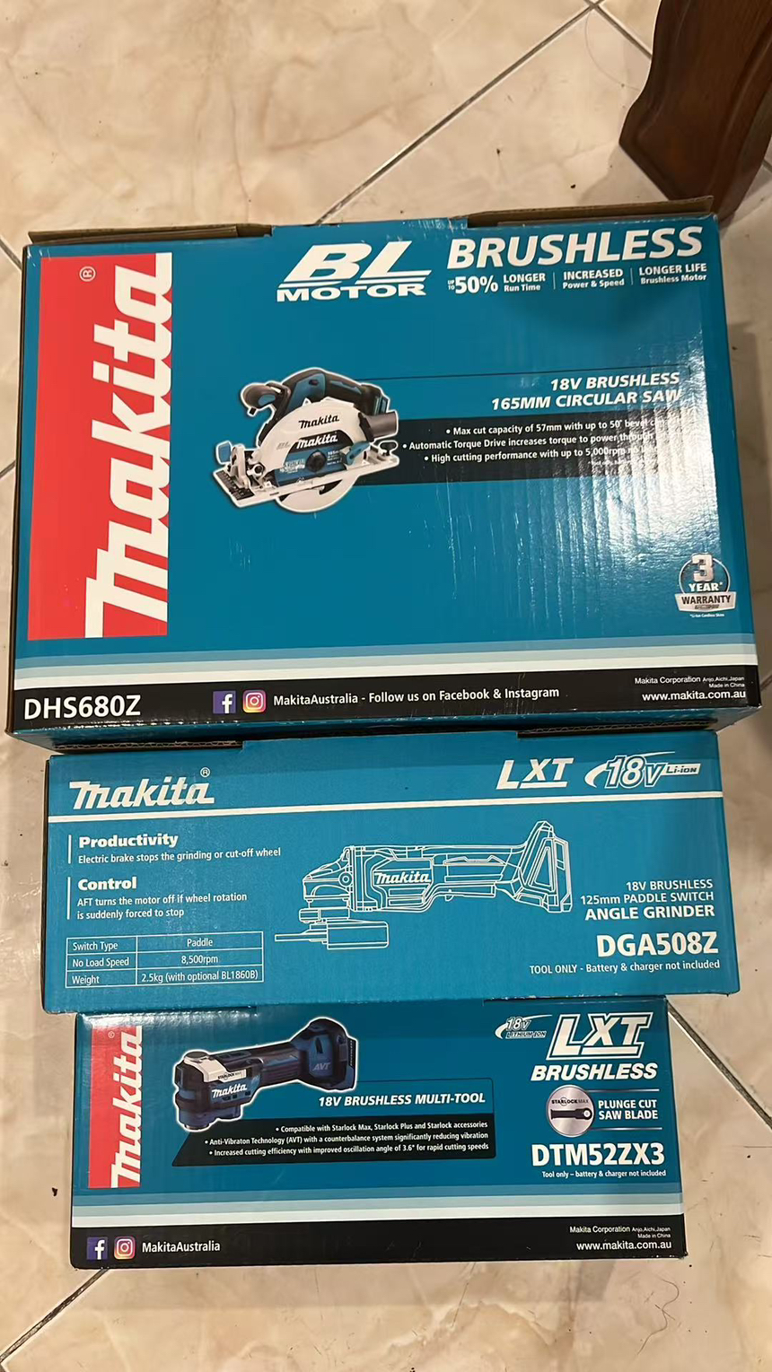 今日珀斯全新仅开箱未使用makita圆锯角磨机和mutitool出售 全新仅开箱未使用makita圆锯角磨机和mutitool出售