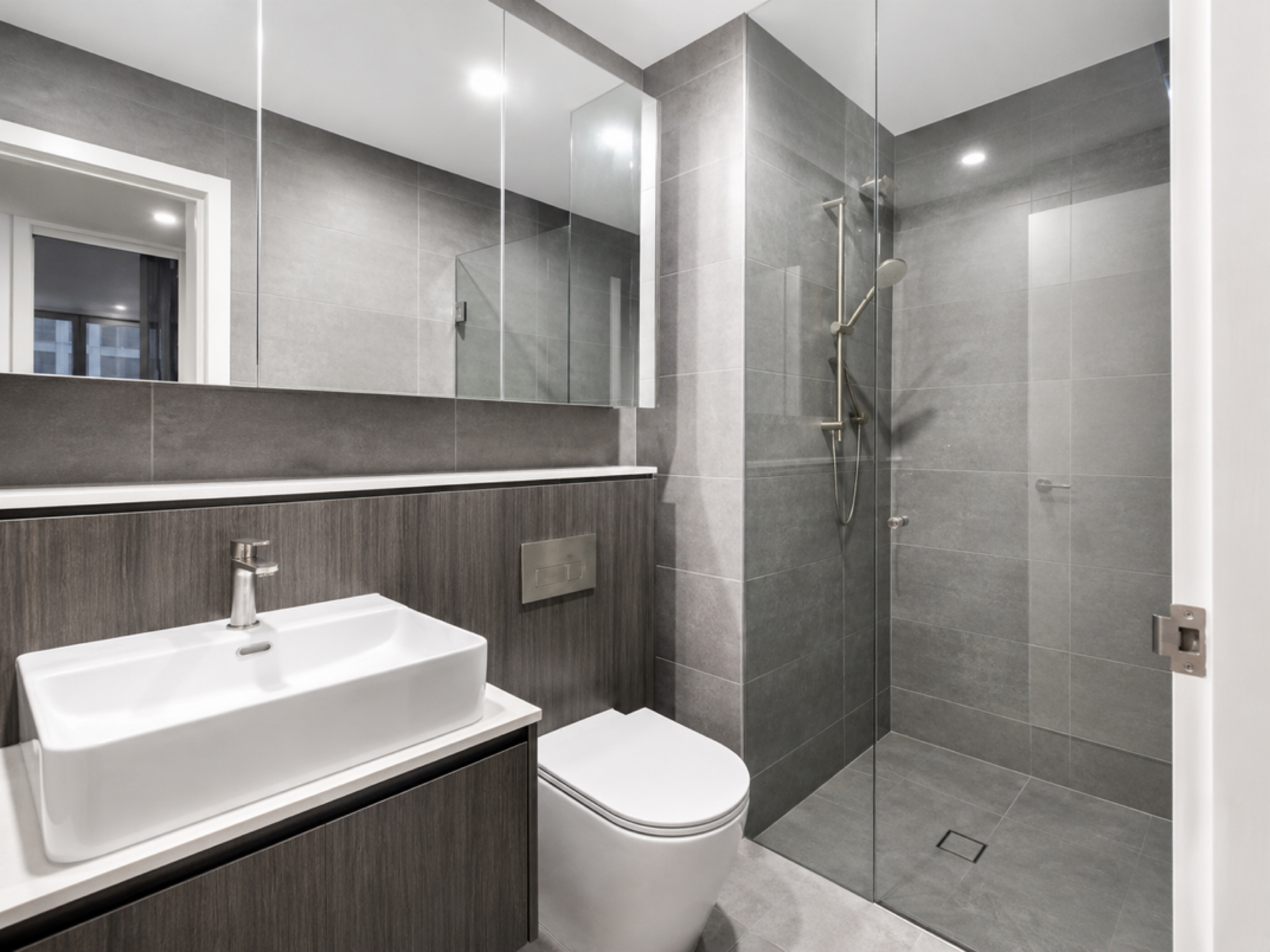 今日悉尼North Strathfield 准新小三房整租 带车位 19分钟火车直达ct 已租出 North Strathfield 准新小三房整租 带车位 19分钟火车直达ct 已租出