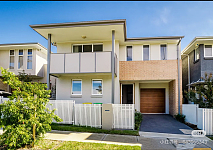 Rouse Hill  一小间出租200刀