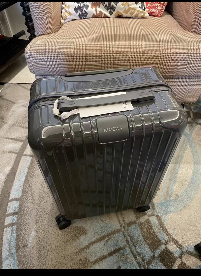 今日珀斯rimowa行李箱 rimowa行李箱