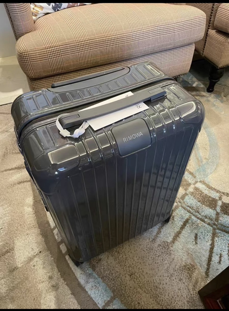 今日珀斯rimowa行李箱 rimowa行李箱