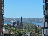 Sydney  CBD 高层两房公寓出租 28楼景观 车位