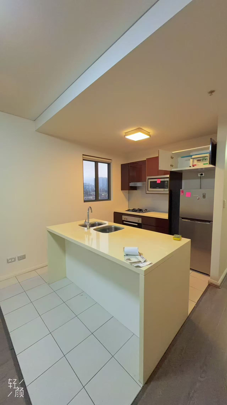 今日悉尼Zetland 两室一卫 有空调 提供家具家电 Zetland 两室一卫 有空调 提供家具家电