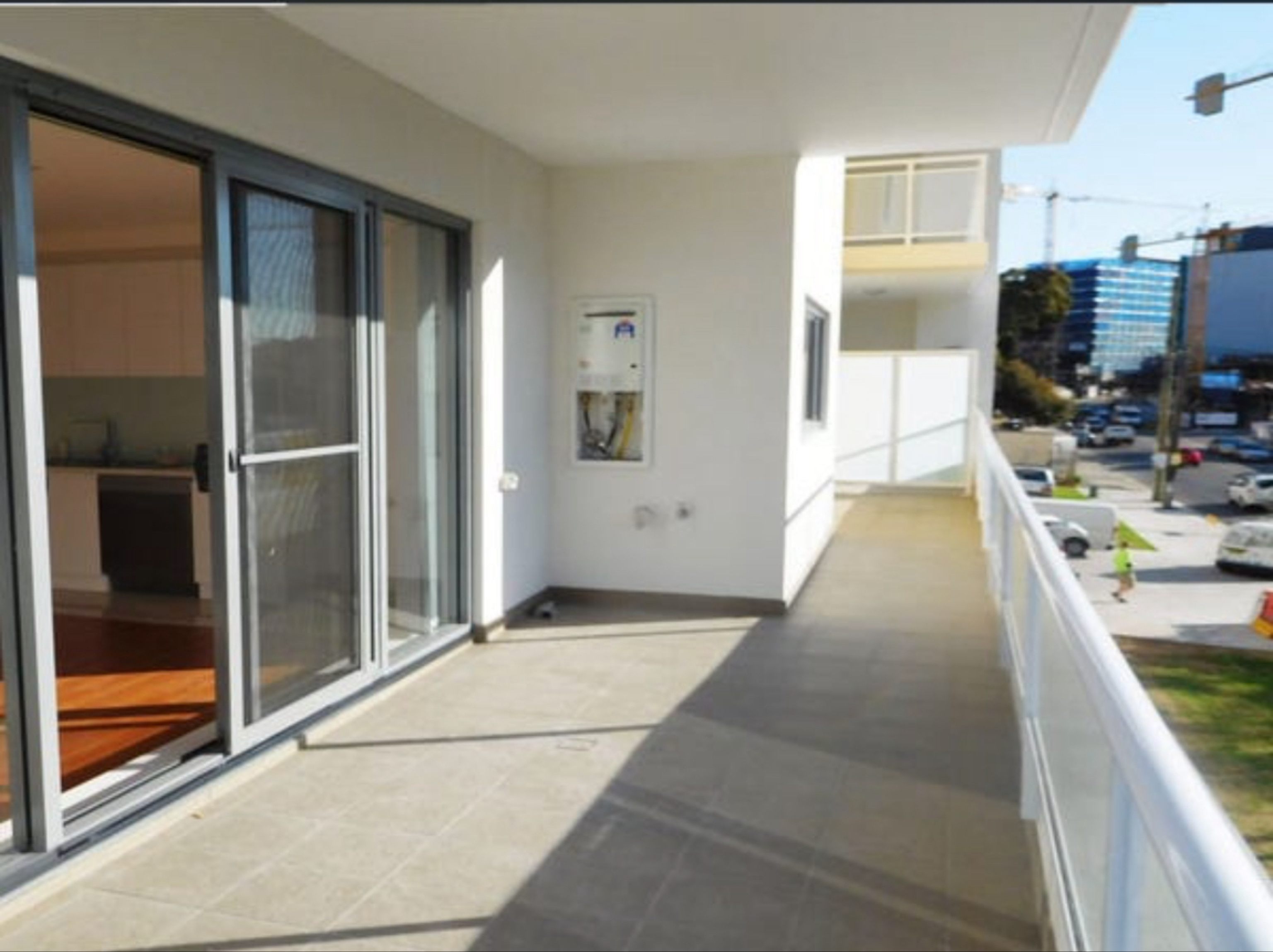 今日珀斯Wolli Creek 超大2房2卫 拎包入住 Wolli Creek 超大2房2卫 拎包入住