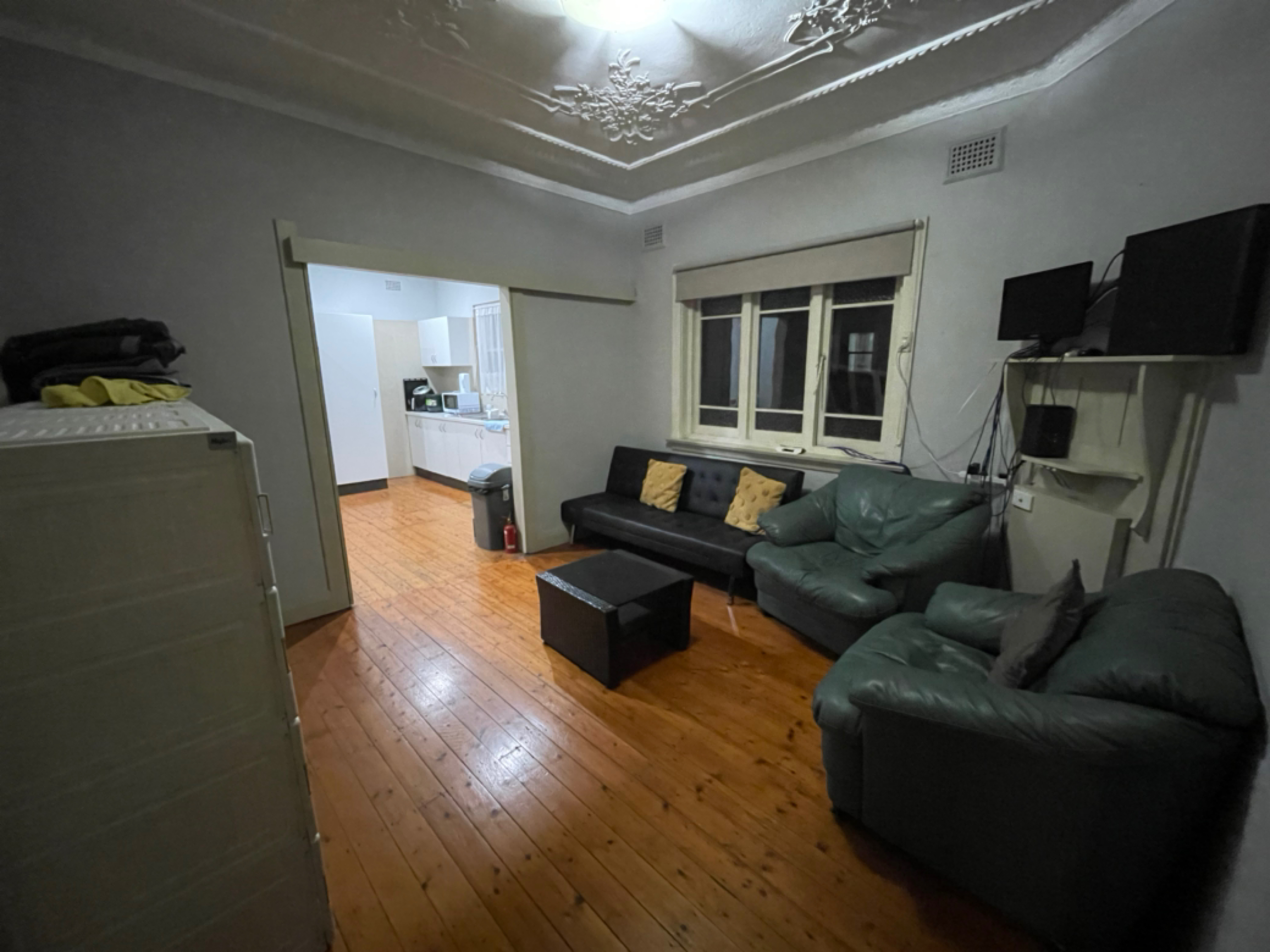 今日悉尼Hurstville 悉尼House一空房招租 Hurstville 悉尼House一空房招租