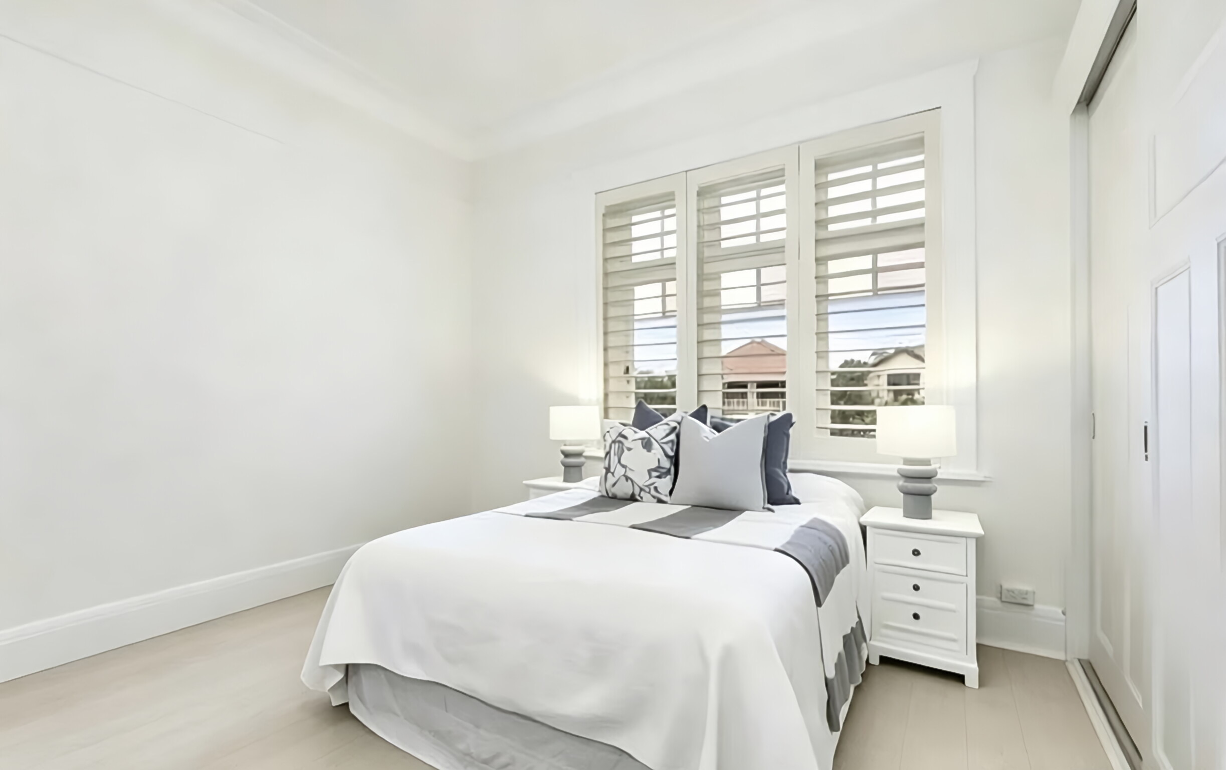今日悉尼North Sydney north Sydney 附近静街house 单间出租 去city 只需公交15分钟 North Sydney north Sydney 附近静街house 单间出租 去city 只需公交15分钟