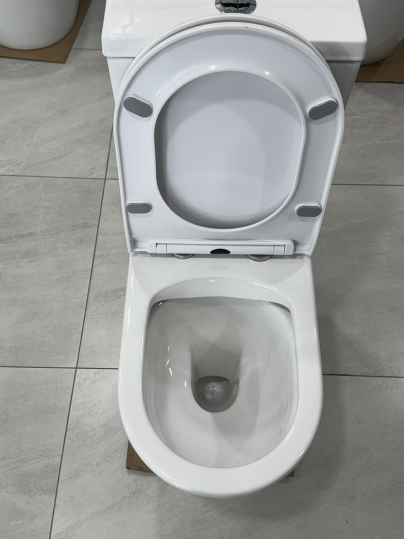 今日珀斯Brand new toilet for only 199 Brand new toilet for only 199