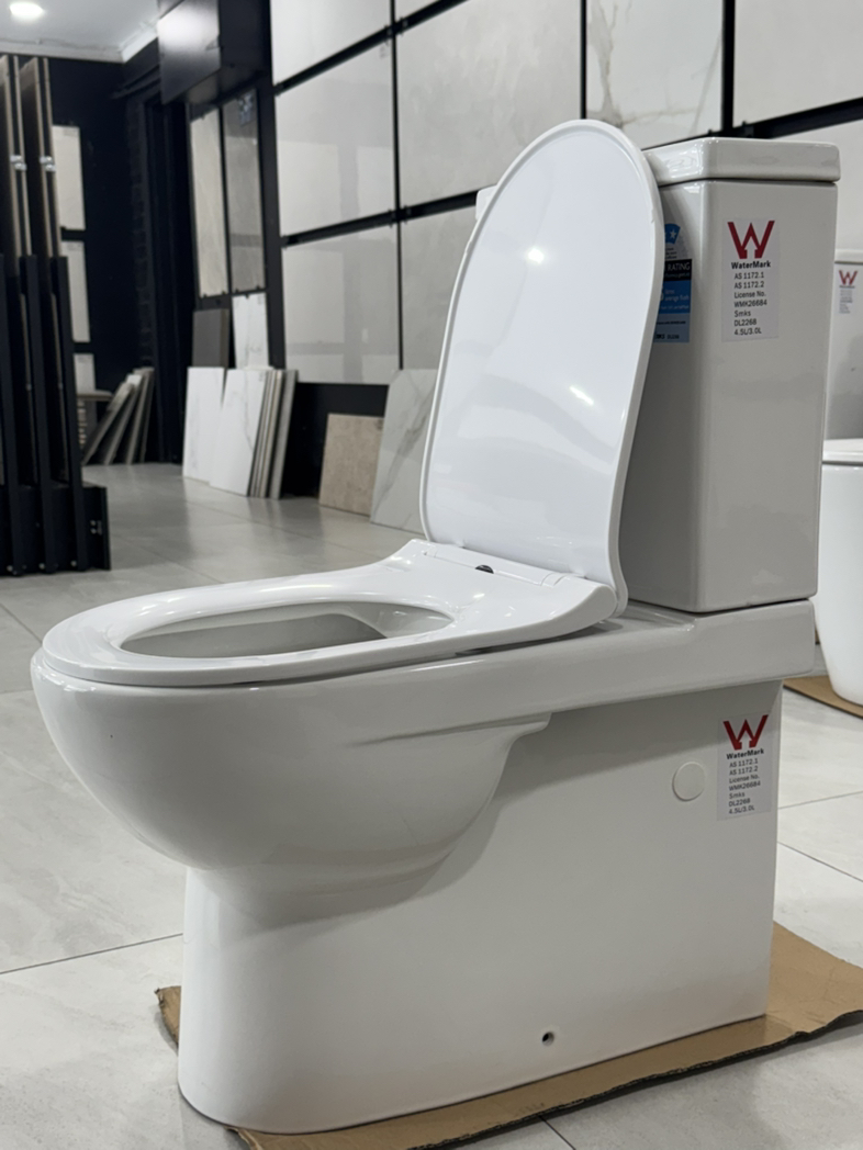 今日珀斯Brand new toilet for only 199 Brand new toilet for only 199