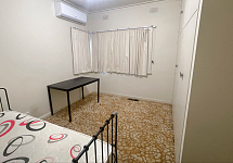 Clayton Monash  200 pw包bill房屋出租