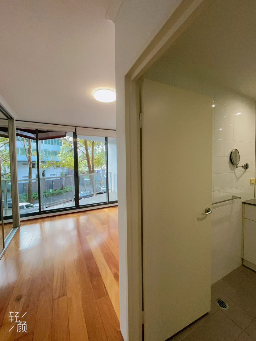 今日悉尼Zetland 两室两卫木地板提供家具家电 Zetland 两室两卫木地板提供家具家电