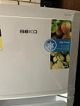 Beko牌子冰櫃一個