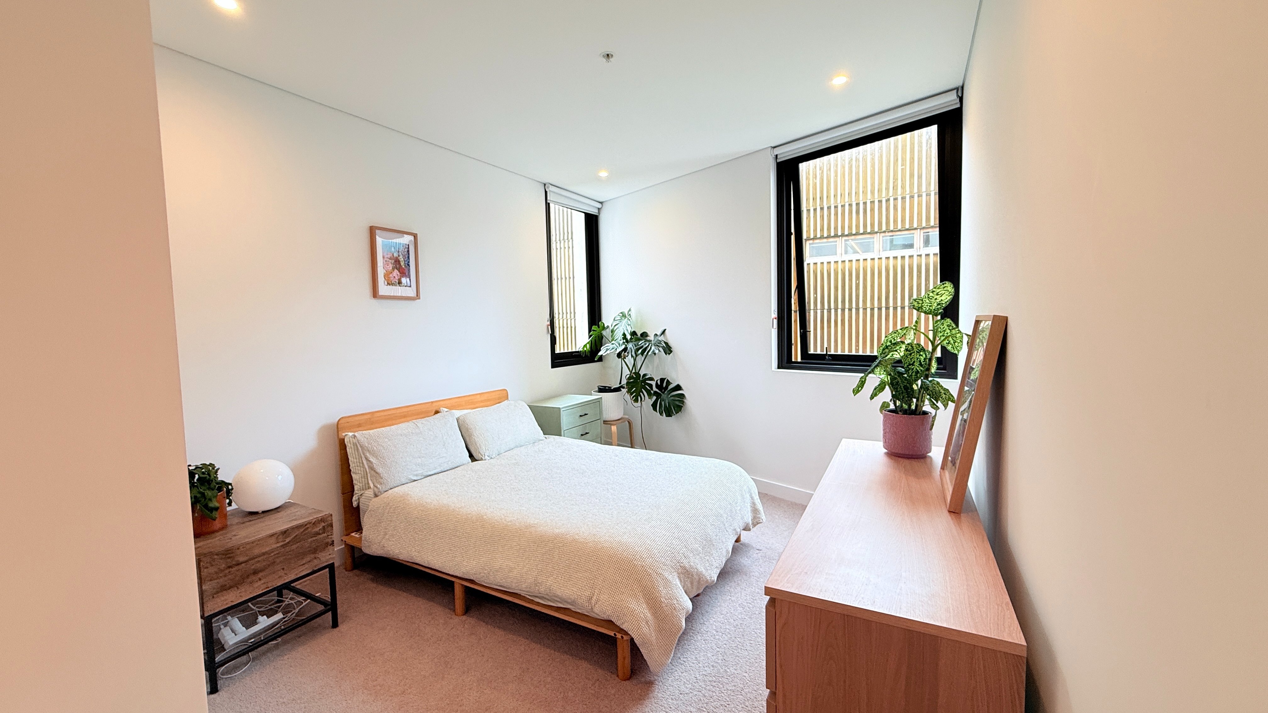 今日悉尼Marrickville 精装修两居室公寓2b2b1c Marrickville 精装修两居室公寓2b2b1c