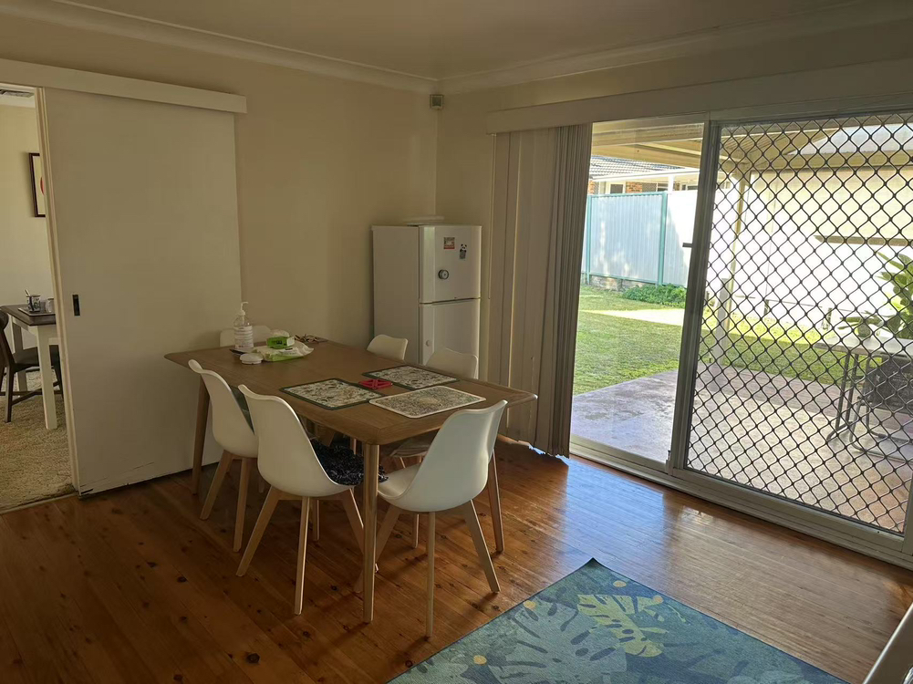 今日珀斯Ingleburn 独立卫浴主卧出租 Ingleburn 独立卫浴主卧出租