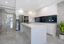 Concord West North Strathfield Studio 招租近火车站拎包入住