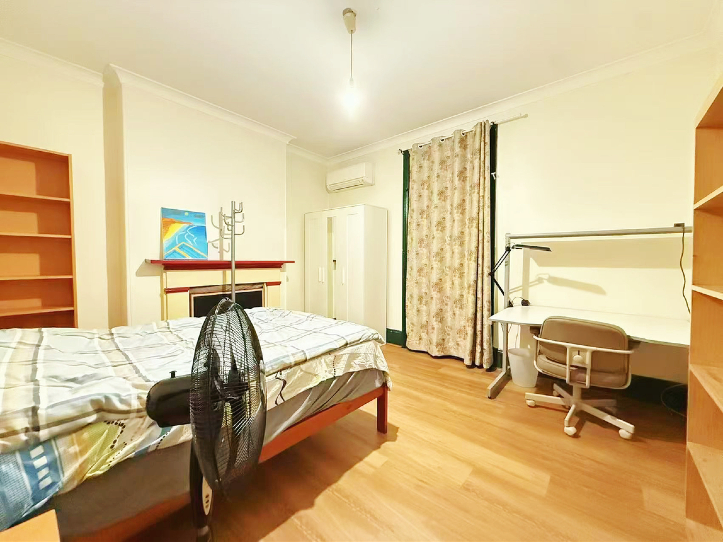 今日珀斯Chippendale 近usyd townhouse房间出租 Chippendale 近usyd townhouse房间出租