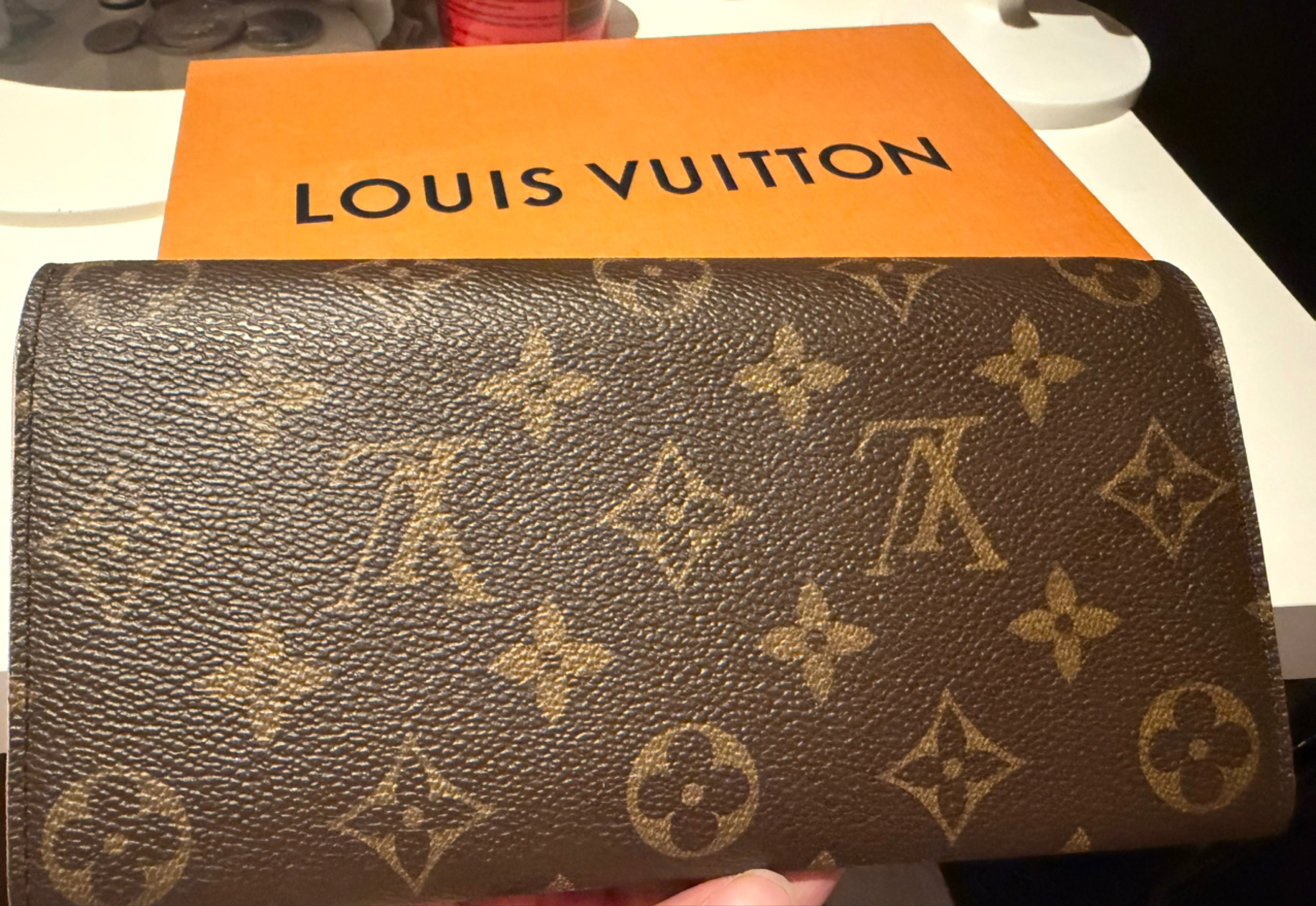 今日悉尼97 新 正品LV Monogram 长款钱包 97 新 正品LV Monogram 长款钱包