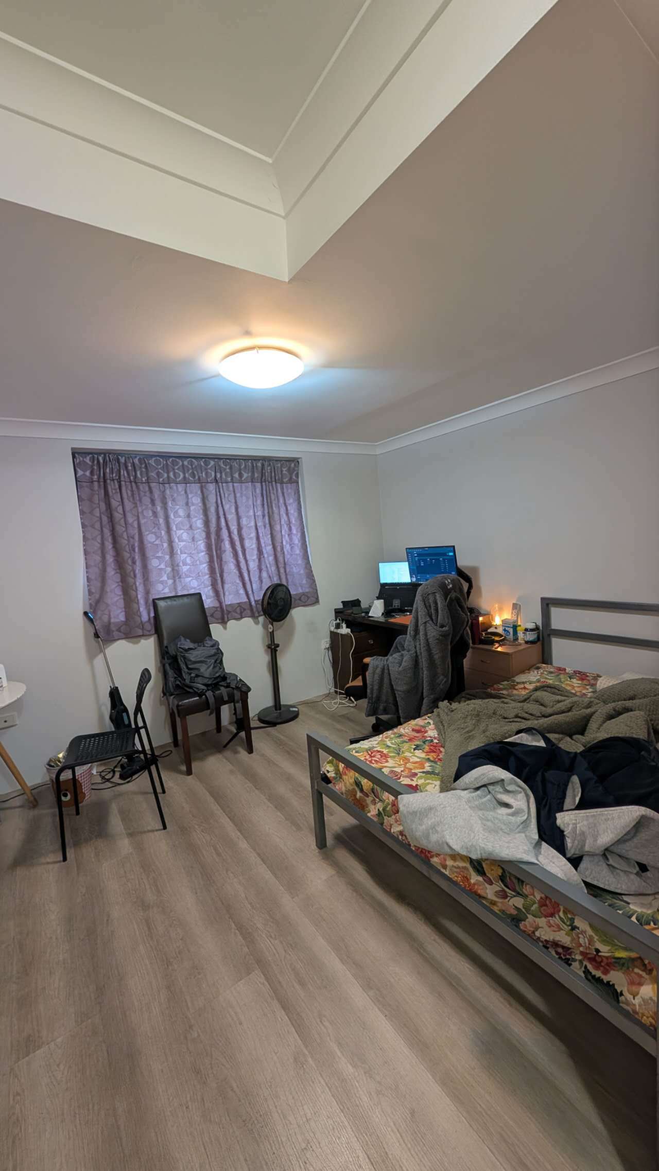 今日墨尔本Strathfield 200米火车站 楼下商场 静街 可提供车位 拎包入住 Strathfield 200米火车站 楼下商场 静街 可提供车位 拎包入住
