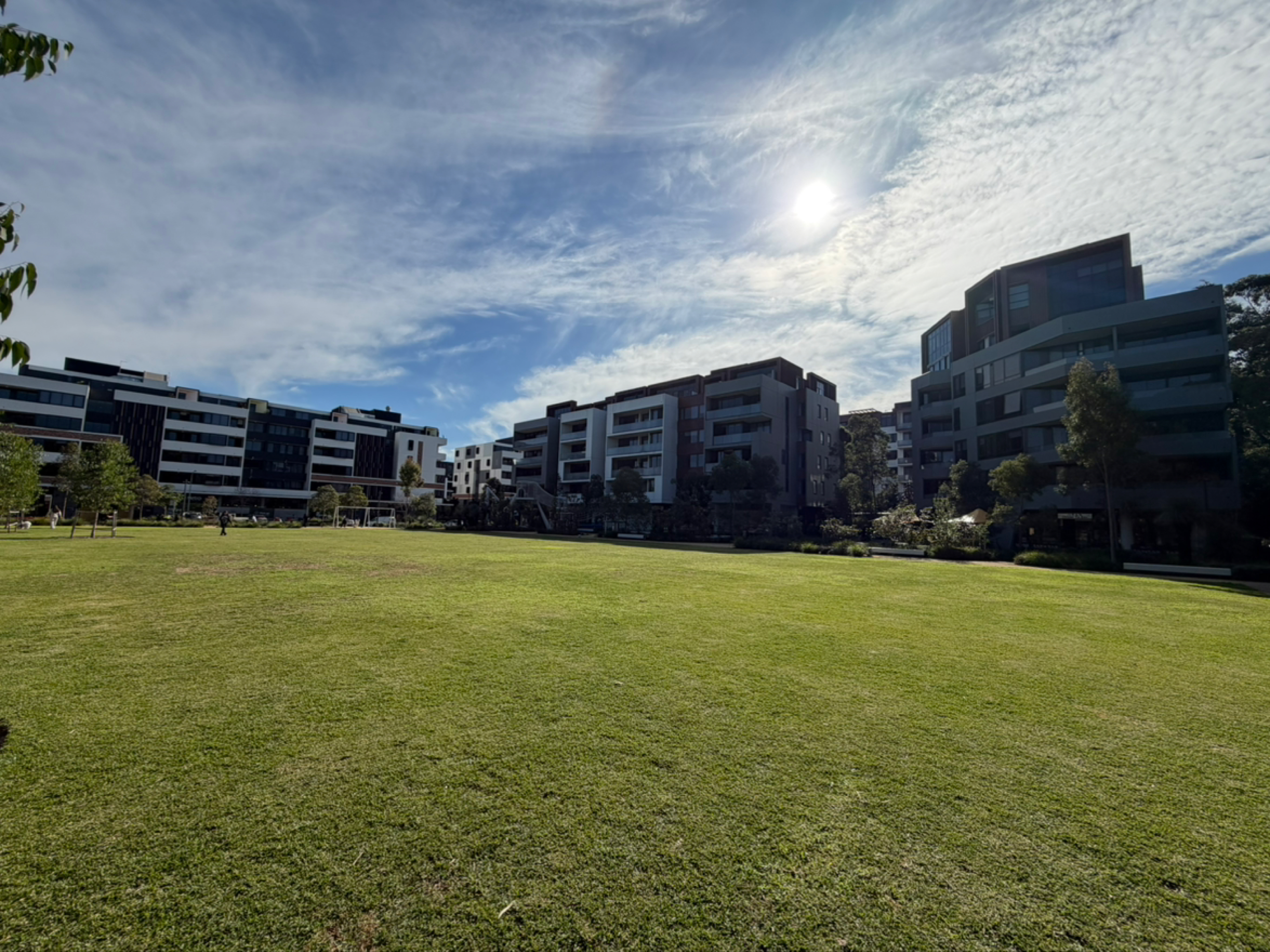 今日珀斯Rosebery 悉尼 Meriton 2B2B副卧带独卫招租 Rosebery 悉尼 Meriton 2B2B副卧带独卫招租