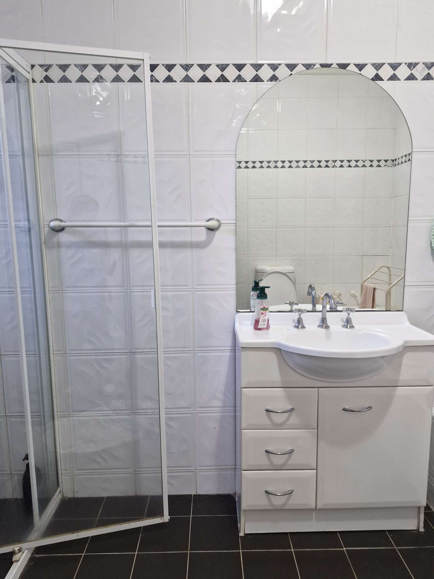今日珀斯Parramatta Town house 优质单间招女性 Parramatta Town house 优质单间招女性