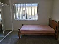 Parramatta Town house 优质单间招女性