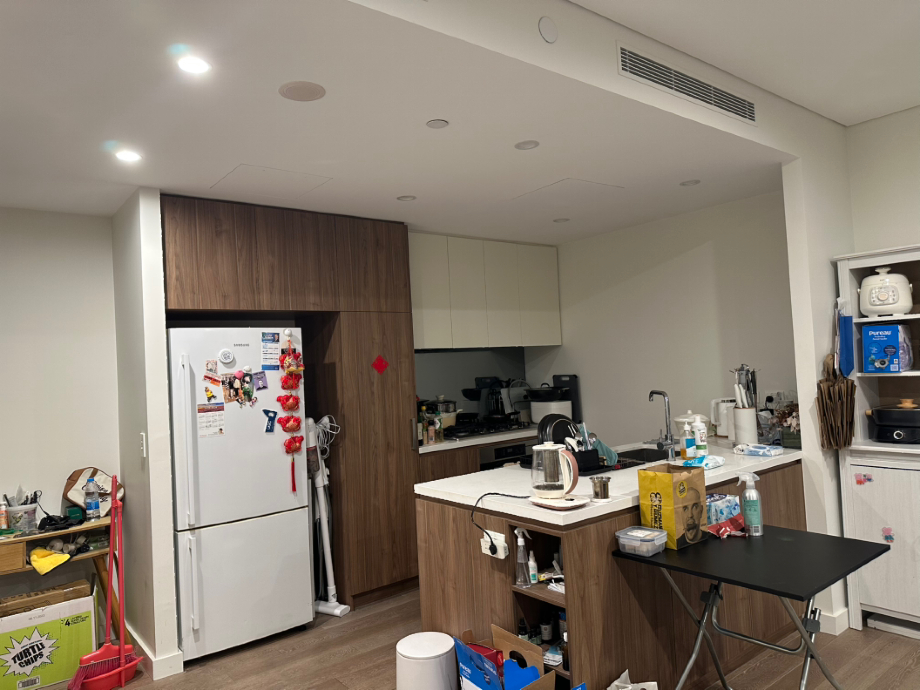 今日墨尔本Epping 主卧出租2b2b 距火车站3mins Epping 主卧出租2b2b 距火车站3mins