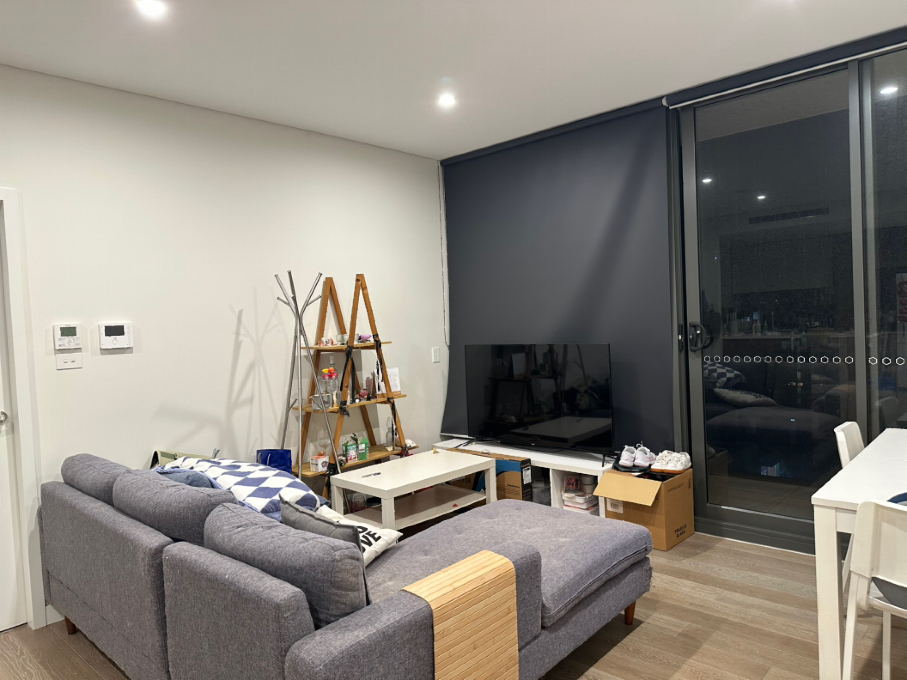 今日墨尔本Epping 主卧出租2b2b 距火车站3mins Epping 主卧出租2b2b 距火车站3mins