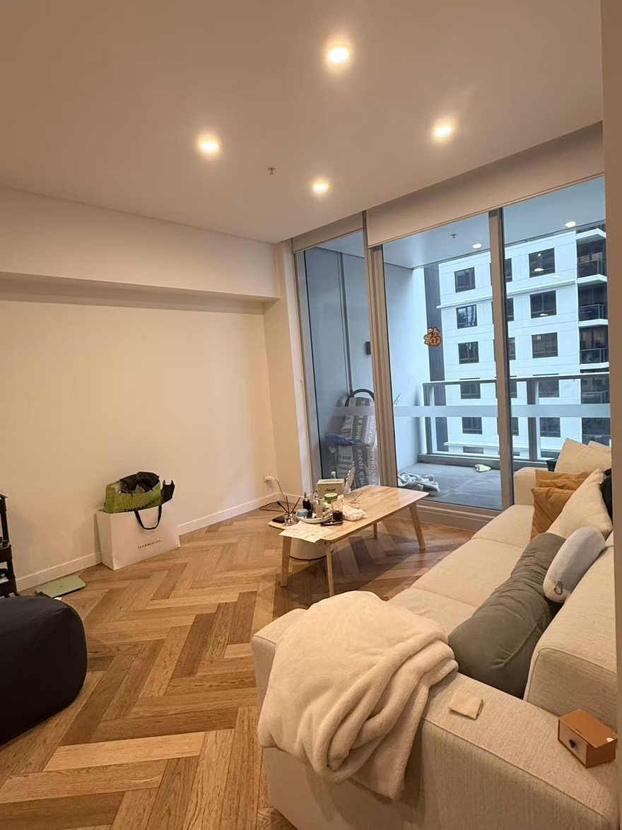 今日悉尼Sydney 悉尼CBD绿地短租1b带书房 Sydney 悉尼CBD绿地短租1b带书房