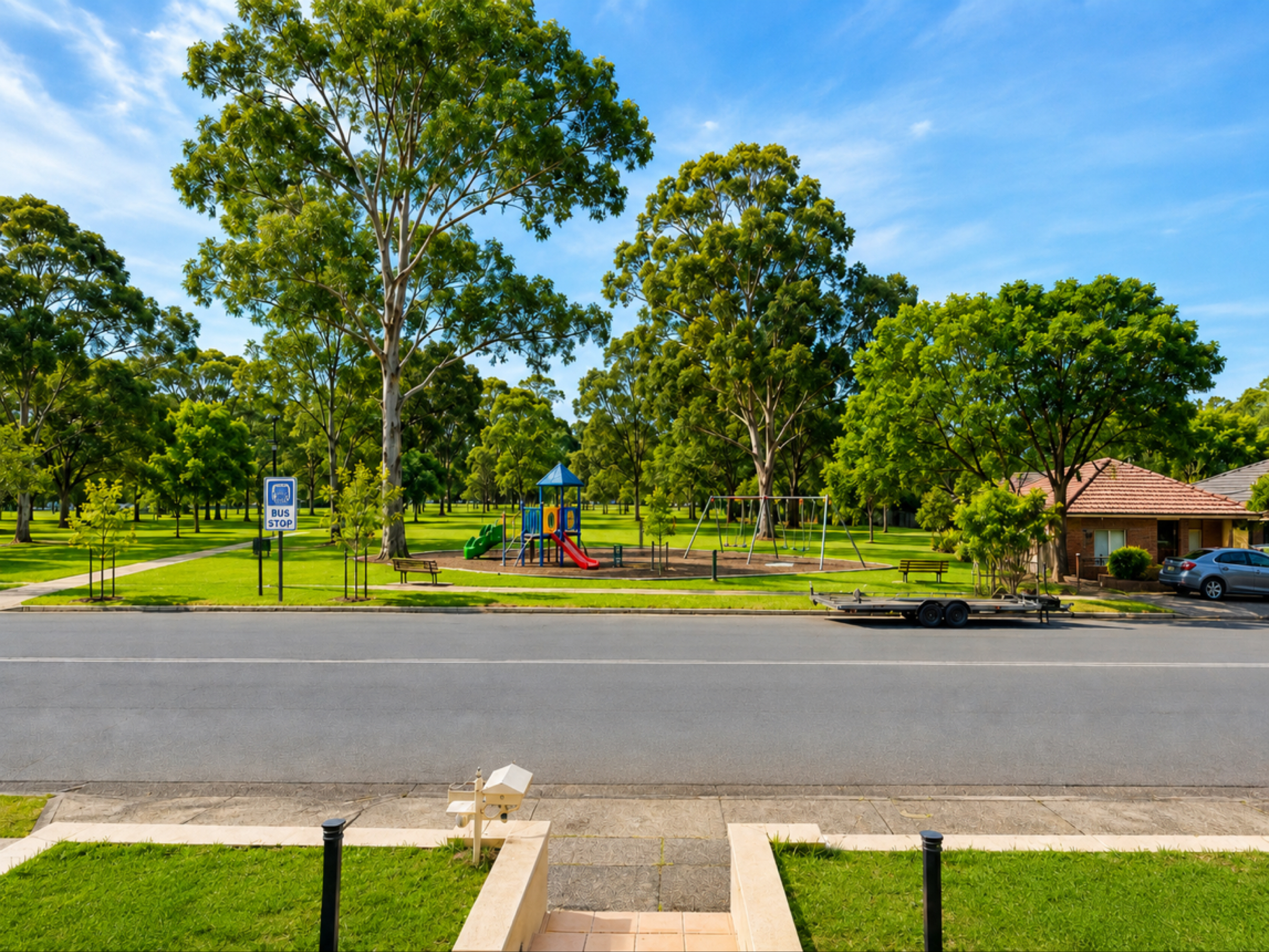 今日珀斯Hurstville 近火车站House大房出租费用全包拎包入住长短租均可 Hurstville 近火车站House大房出租费用全包拎包入住长短租均可