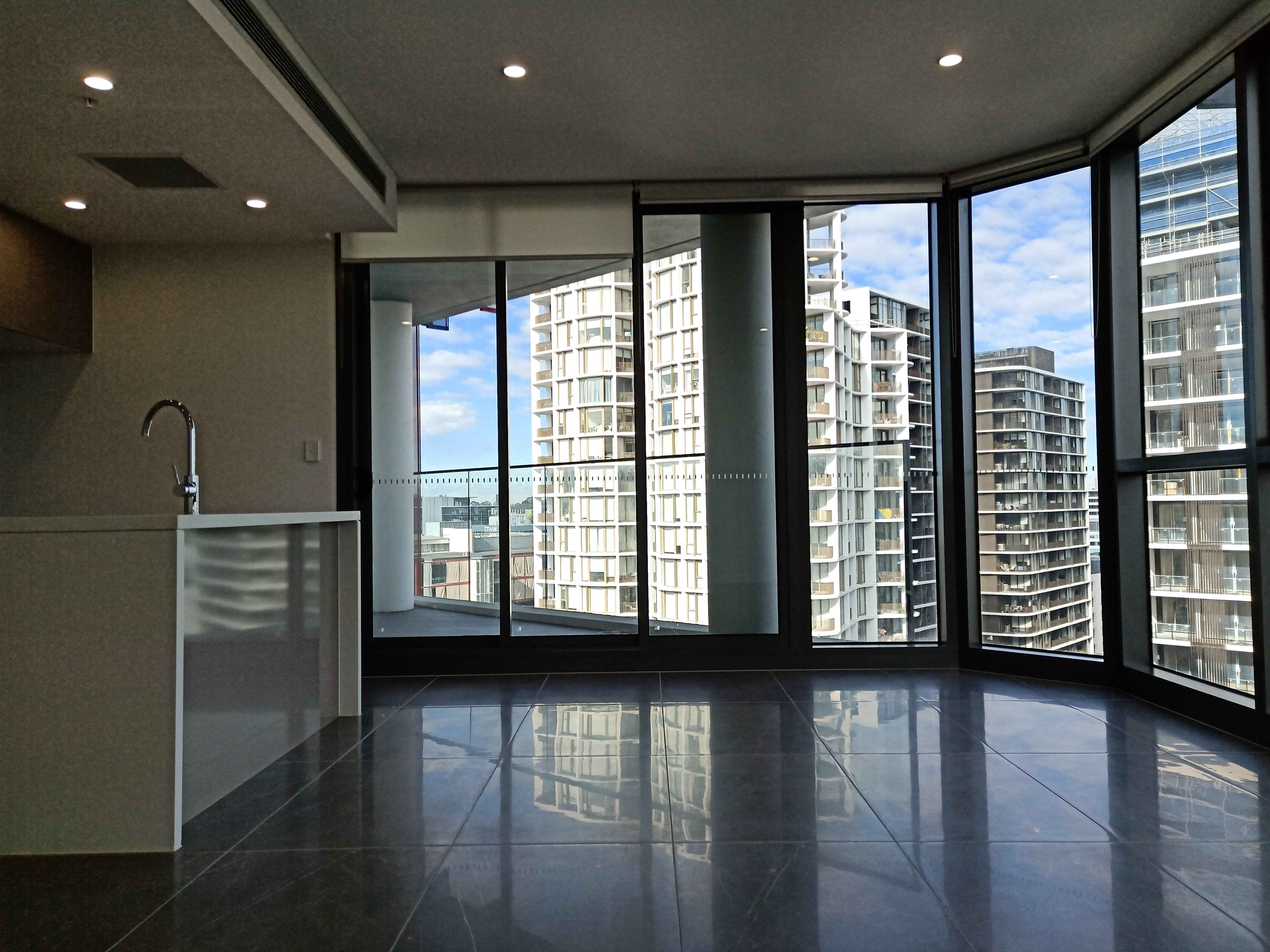 今日珀斯Macquarie Park 两室公寓带停车位 950 Macquarie Park 两室公寓带停车位 950