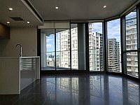 Macquarie Park  两室公寓带停车位 950