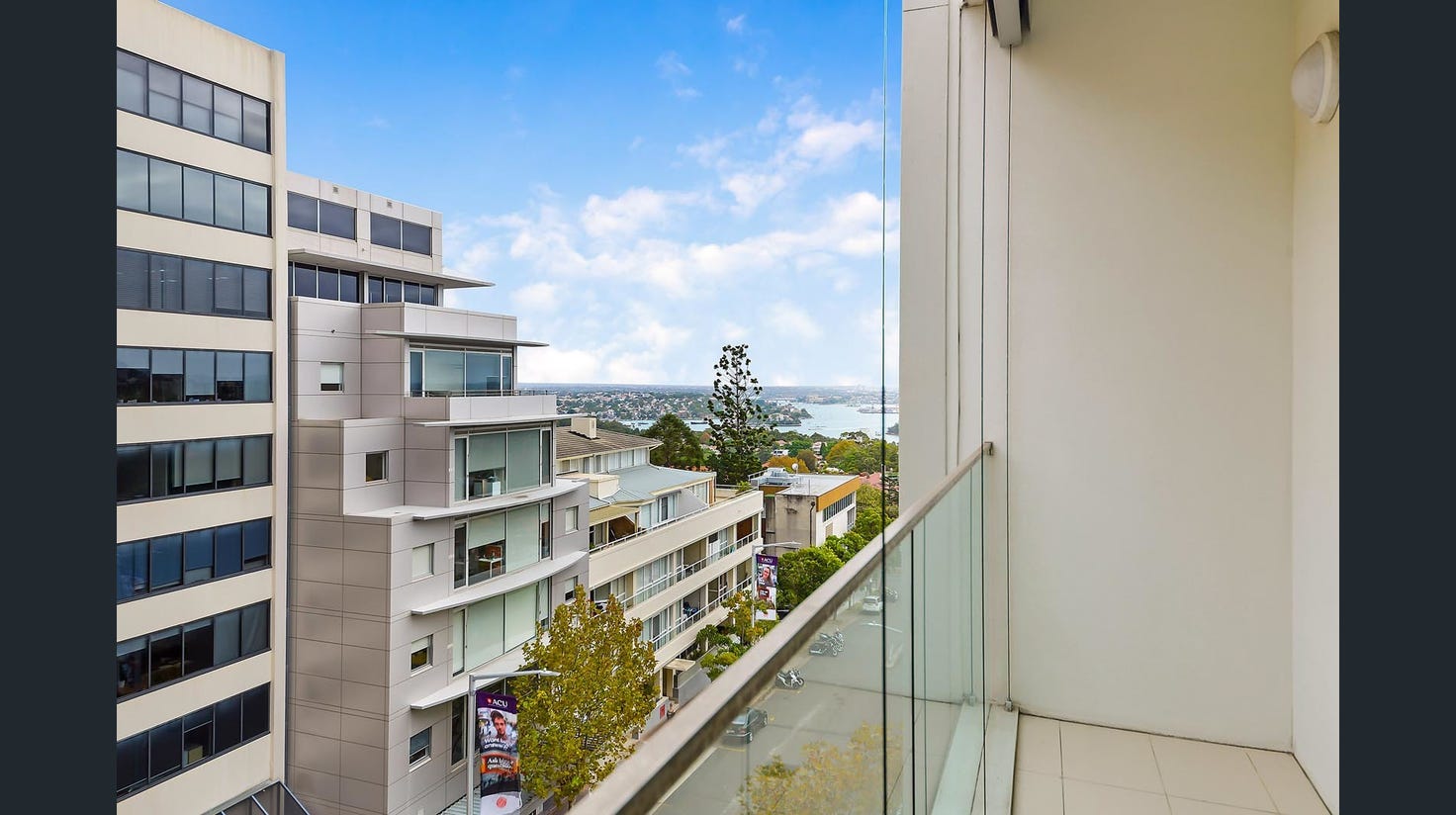 今日珀斯North Sydney 精装带家具公寓 步行Metro火车站 CBD上班族首选 拎包入住 North Sydney 精装带家具公寓 步行Metro火车站 CBD上班族首选 拎包入住