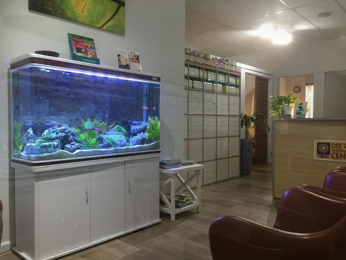 今日墨尔本Dee Why 商业中心33年的西式按摩老店招能开保险资格会说英语有经验的按摩师 Dee Why 商业中心33年的西式按摩老店招能开保险资格会说英语有经验的按摩师