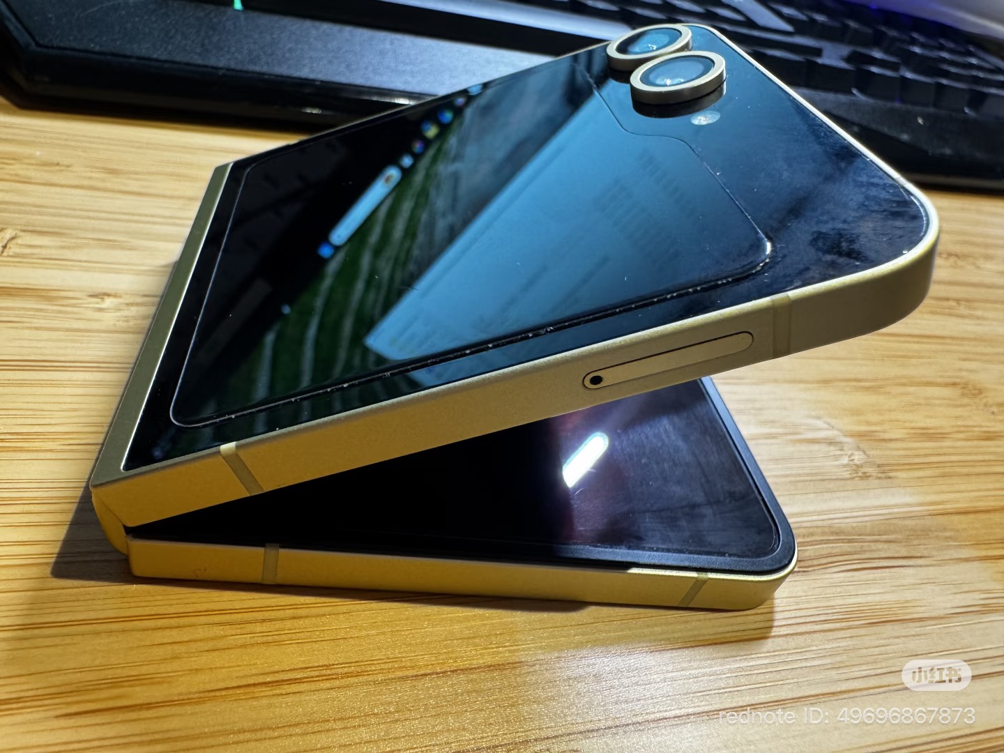 今日珀斯悉尼三星Galaxy Z Flip 6 闲置 800 超fasion黄色 悉尼三星Galaxy Z Flip 6 闲置 800 超fasion黄色