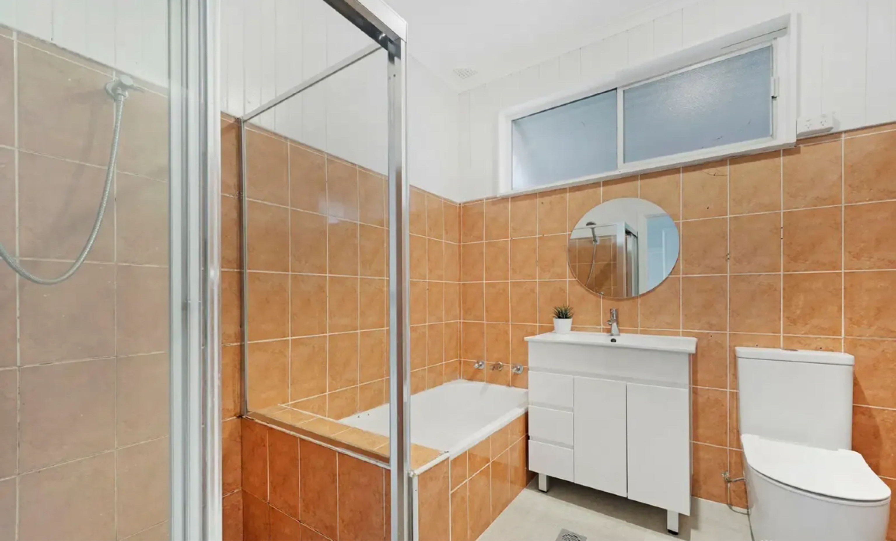 今日珀斯Merrylands 精致House出租 Merrylands 精致House出租