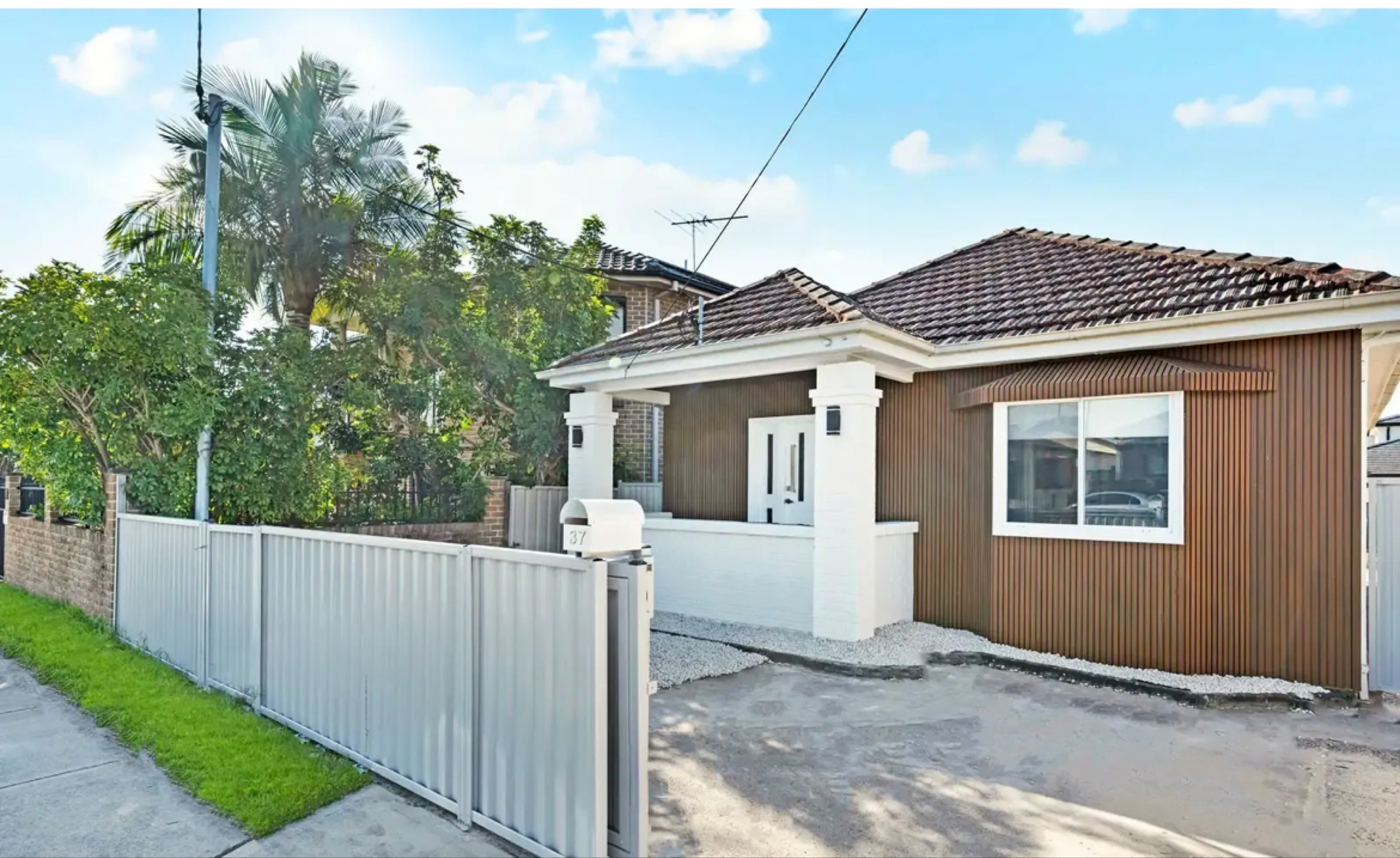 今日珀斯Merrylands 精致House出租 Merrylands 精致House出租