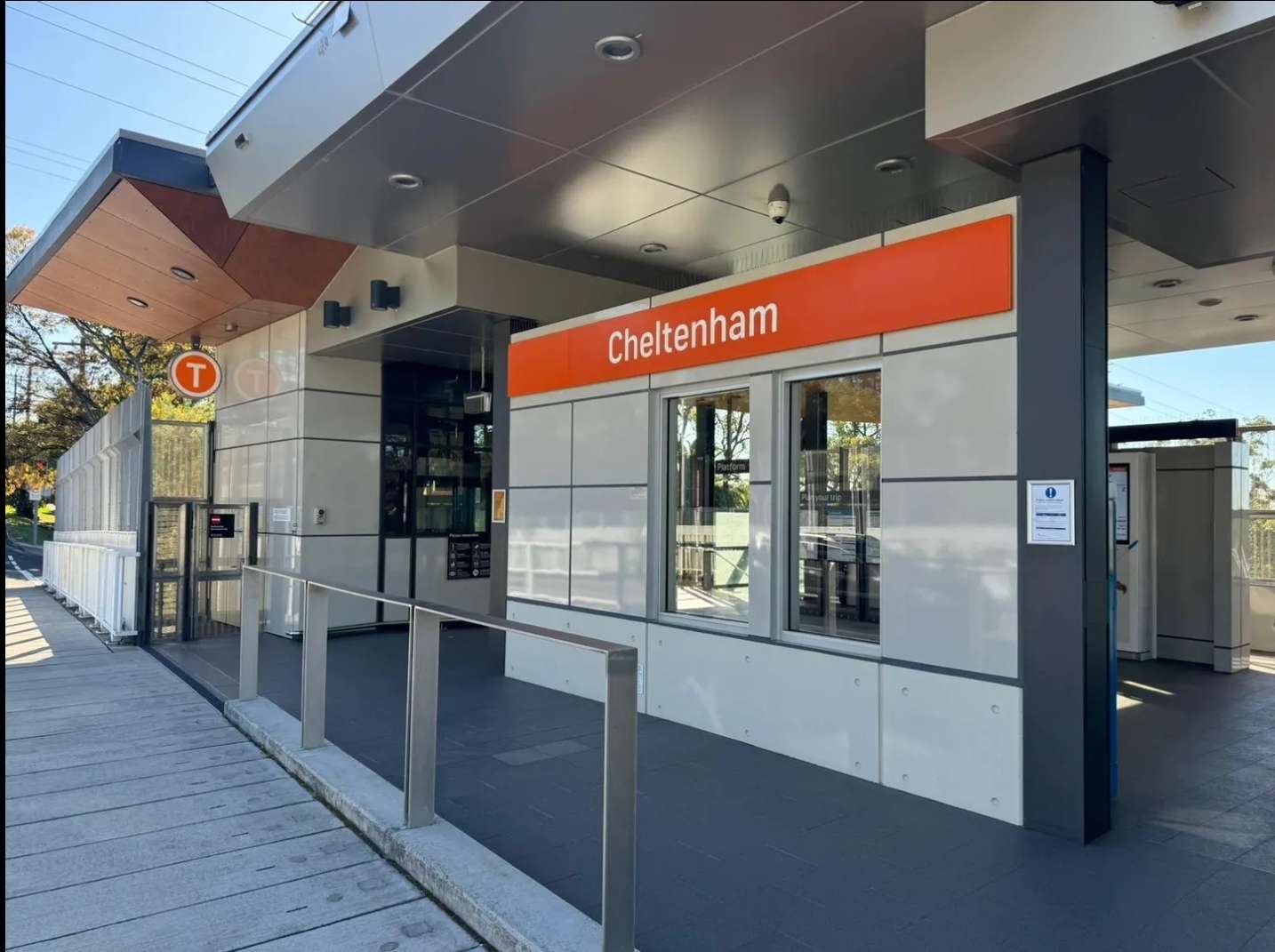 今日珀斯Cheltenham 一房一卫出租 Cheltenham 一房一卫出租