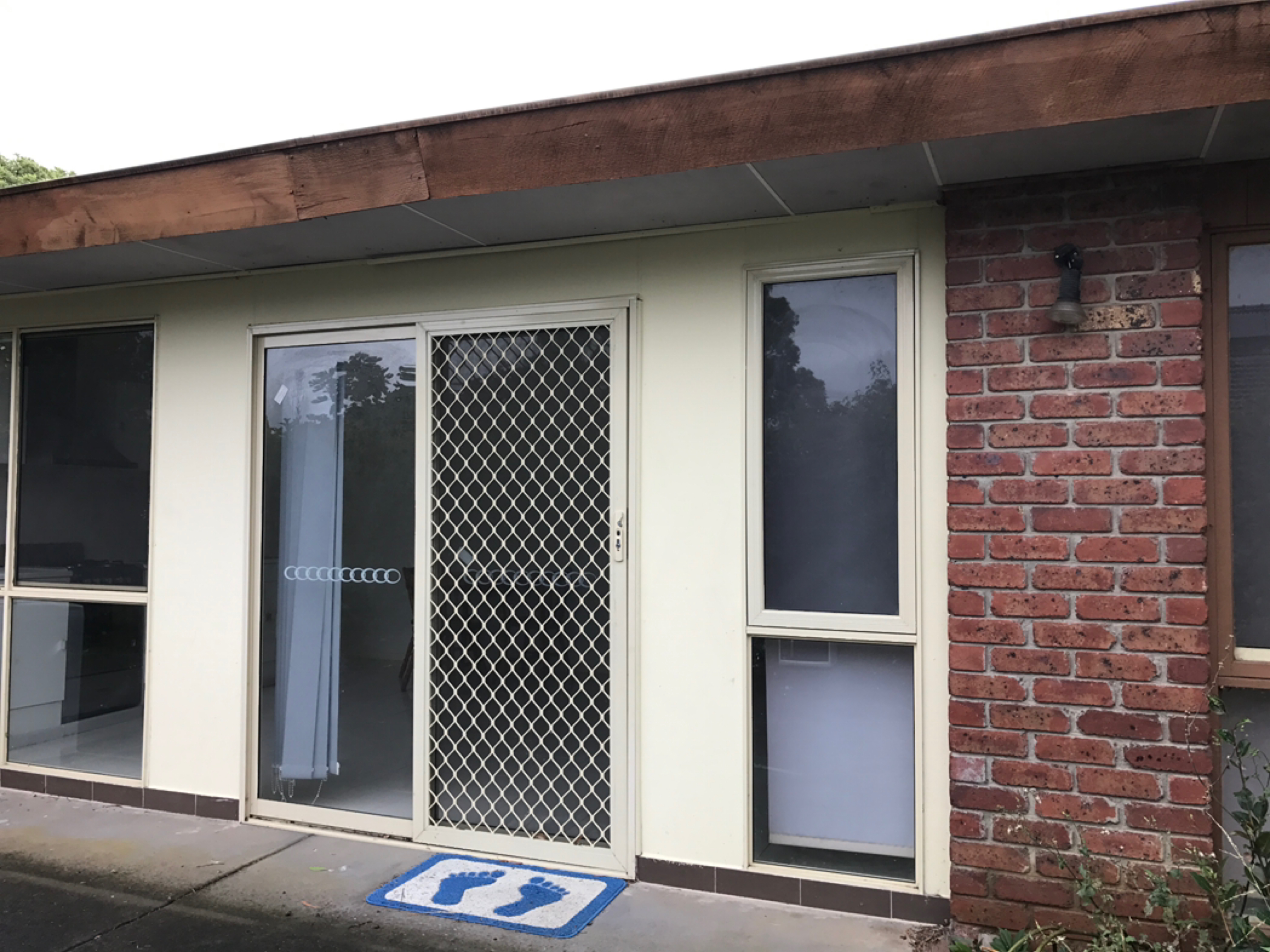 今日墨尔本Wantirna South 2 bedroom unit in Wantirna South 2 bedroom unit in