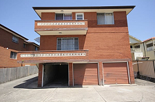 Belmore  两房一卫townhouse