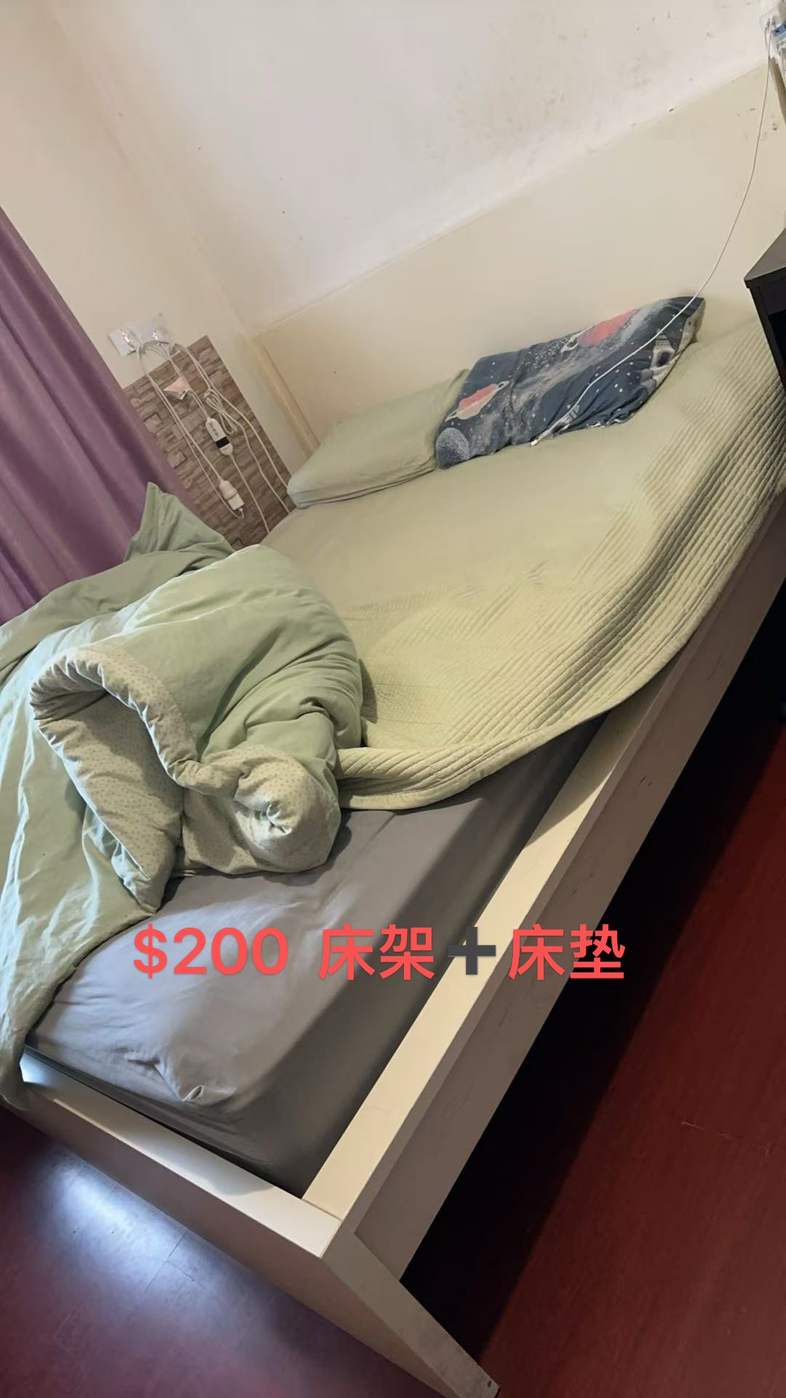 今日珀斯2个冰箱 2个衣柜床架低价卖6月28号才能取 2个冰箱 2个衣柜床架低价卖6月28号才能取